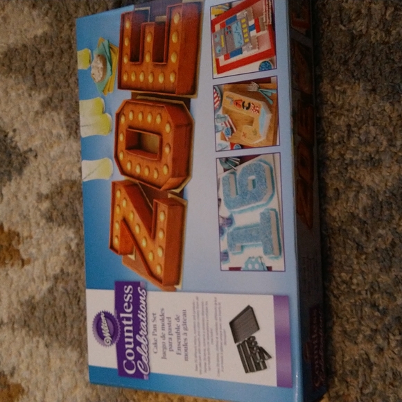 Wilton countless celebrations cake pan set